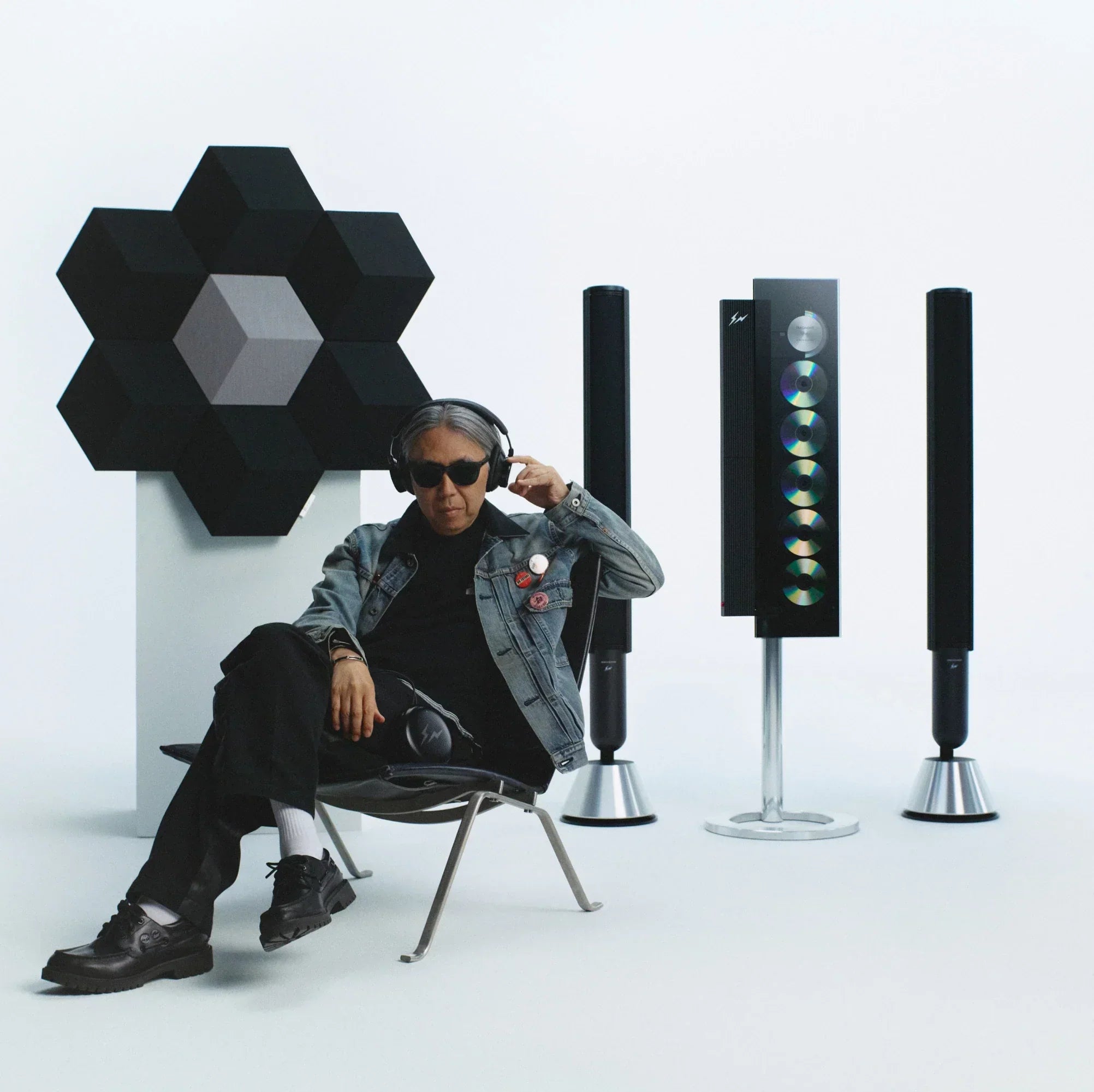 Blitz trifft Sound: Die exklusive Bang & Olufsen x fragment design Collection