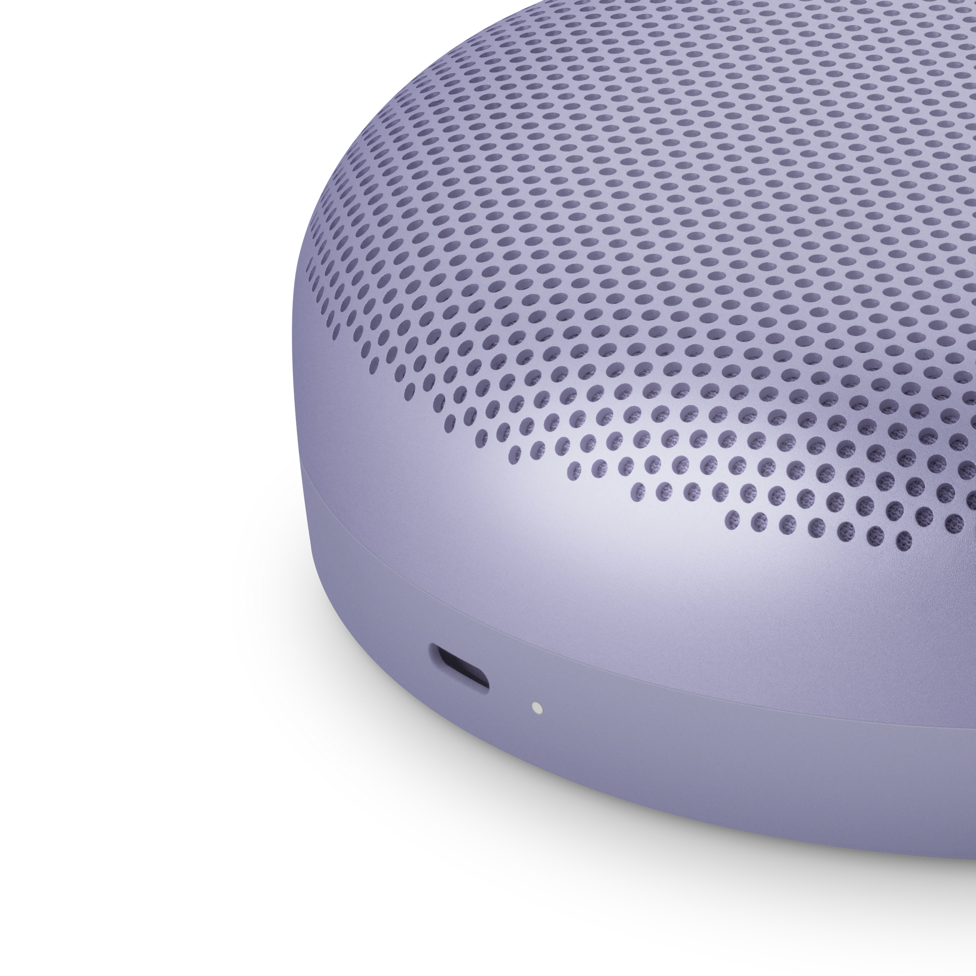 Bang & Olufsen (B&O) Beosound A1 3rd Generation in lavender Purple - mobiler , wasserdichter Bluetooth Lautsprecher