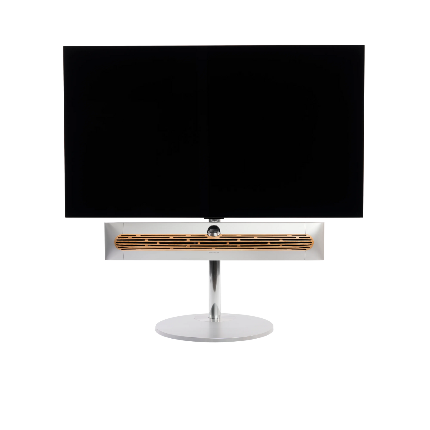 Beosound Premiere in natural aluminium auf STB Bodenstandfuß mit Holzcover in Eichenholz und 65 Zoll LG OLED Panel