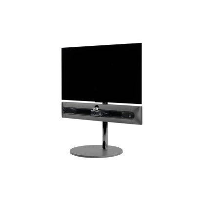 Beosound Premiere in black anthracite auf Bodenstandfuß von stb brackets,  ohne Cover, mit 42  Zoll LG OLED Panel - Ansicht schräg vorn 