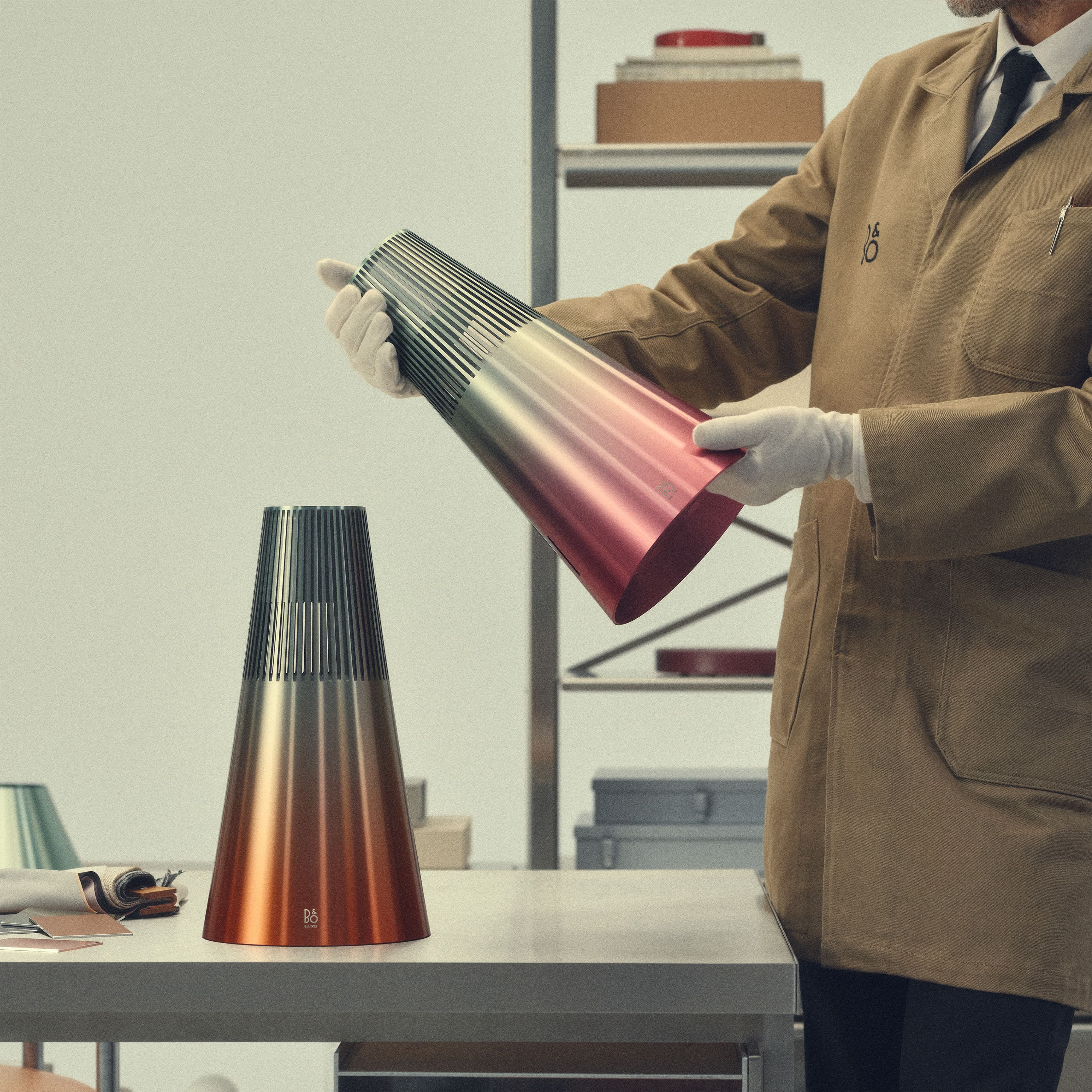 Beosound 2 Aluminium Teile mit Farbverlauf
