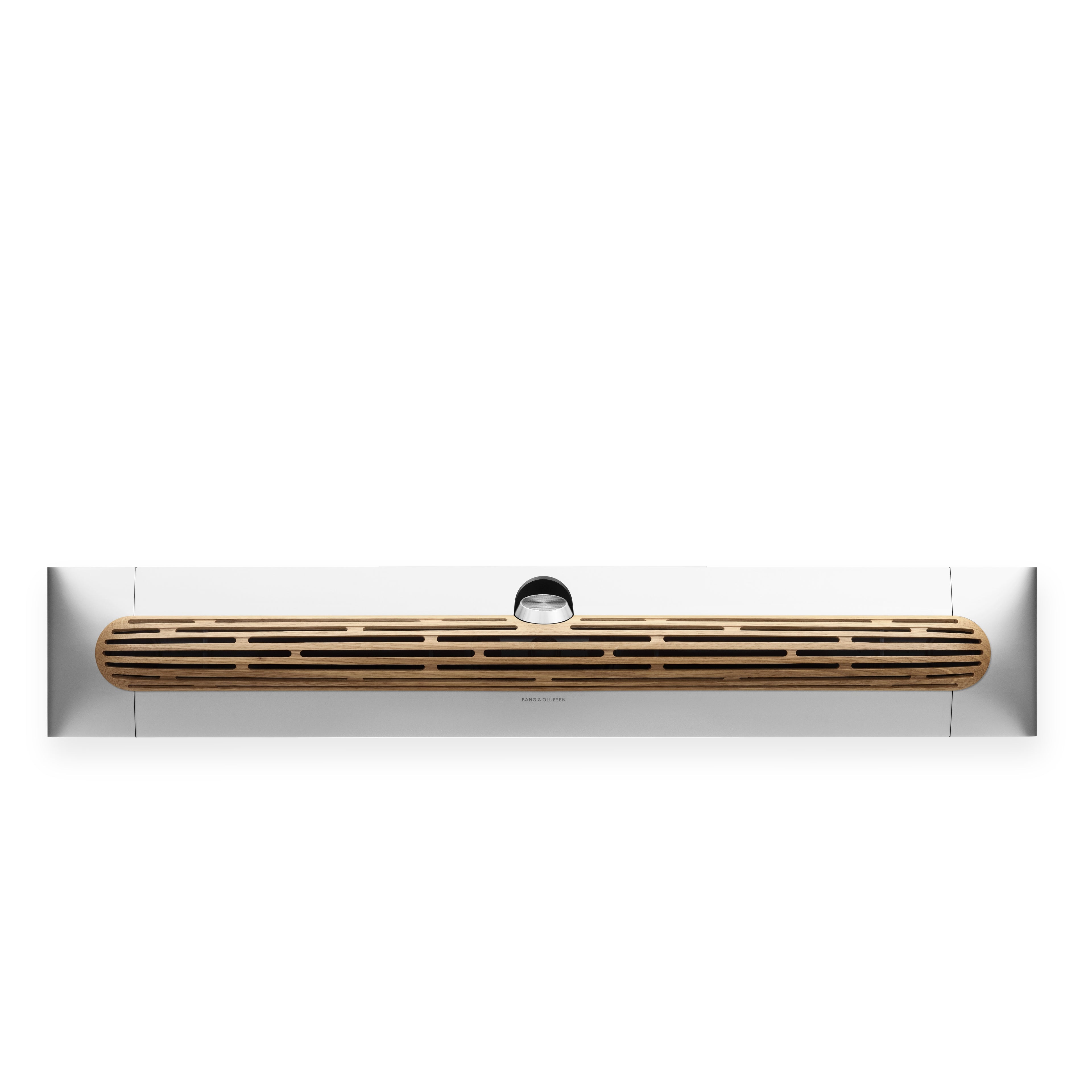 Bang & olufsen Beosound Premiere Soundbar in Natural Aluminium - Ansicht von vorn mit Cover in Eichenholz 