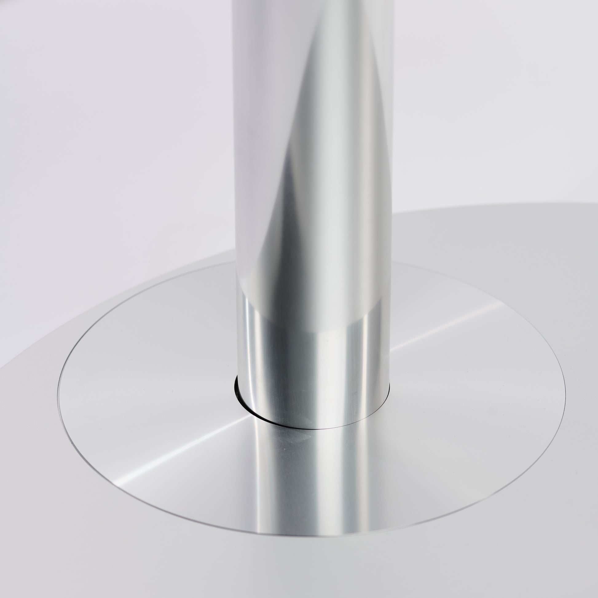 Floorstand silver for Beosound Premiere