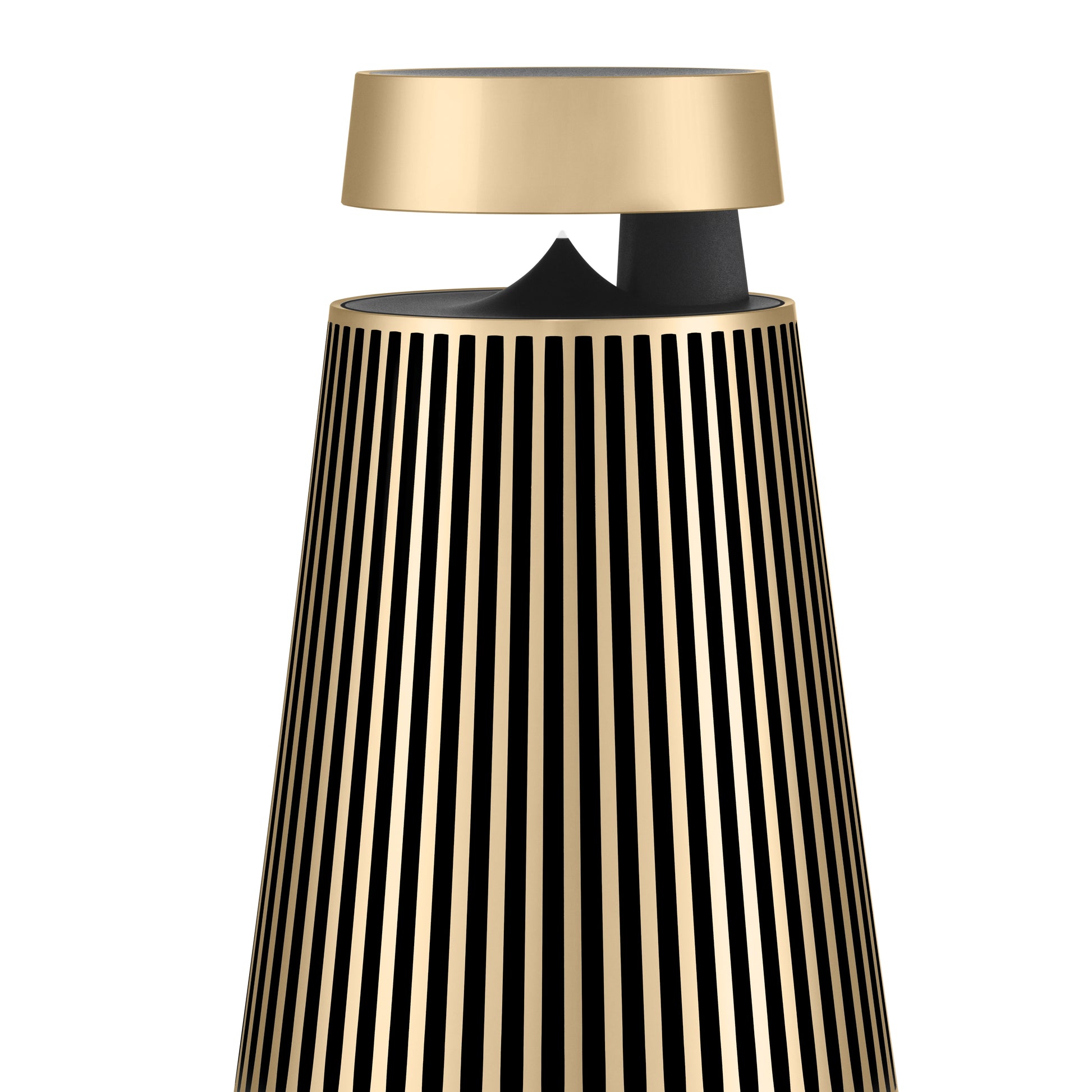 Bang & Olufsen BeoSound 2 in Gold Tone - Lautstärkerad